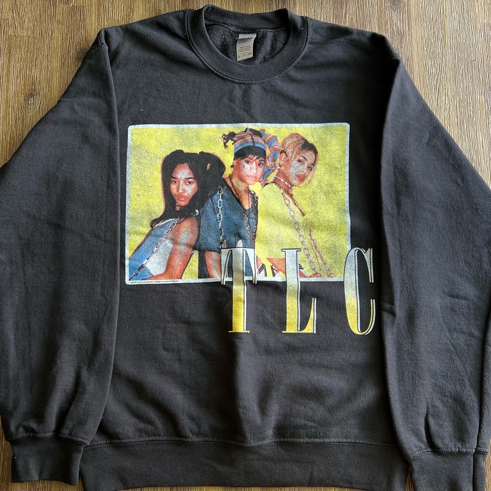 TLC Graphic Sweater : Size Small